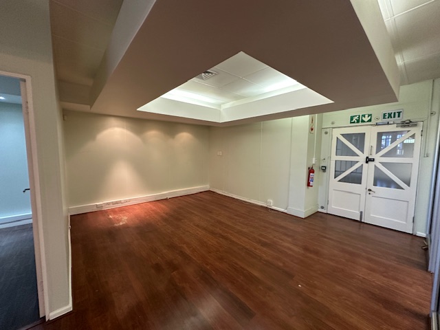 To Let Commercial Property for Rent in Observatory Western Cape